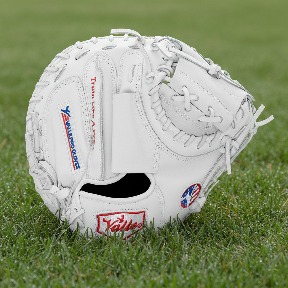 EAGLE PRO 32WT WEIGHTED MITT - No Errors Sports