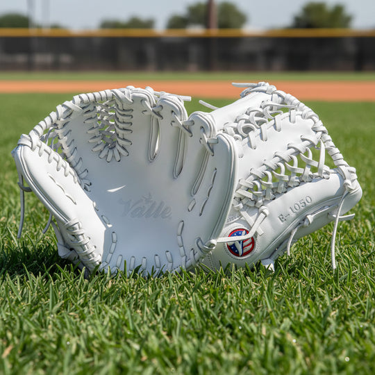 Eagle 1050S Outfield Training Glove - No Errors Sports